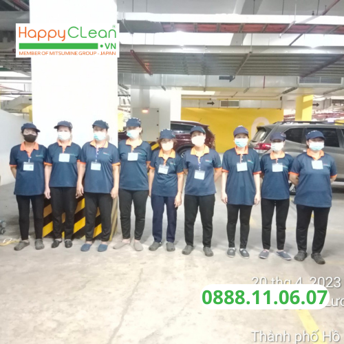 nhan-su-happyclean-o-du-an-hung-phuc