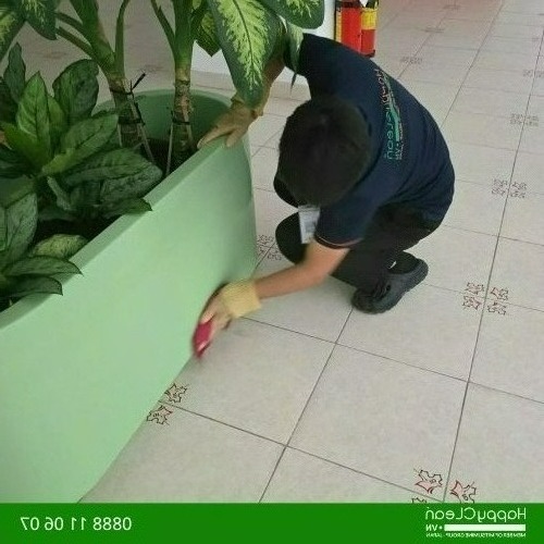 ve-sinh-hanh-lang-truong-hoc